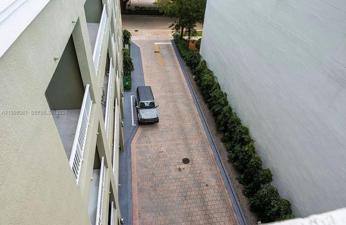 MIDTOWN LOFTS CONDO - Residential