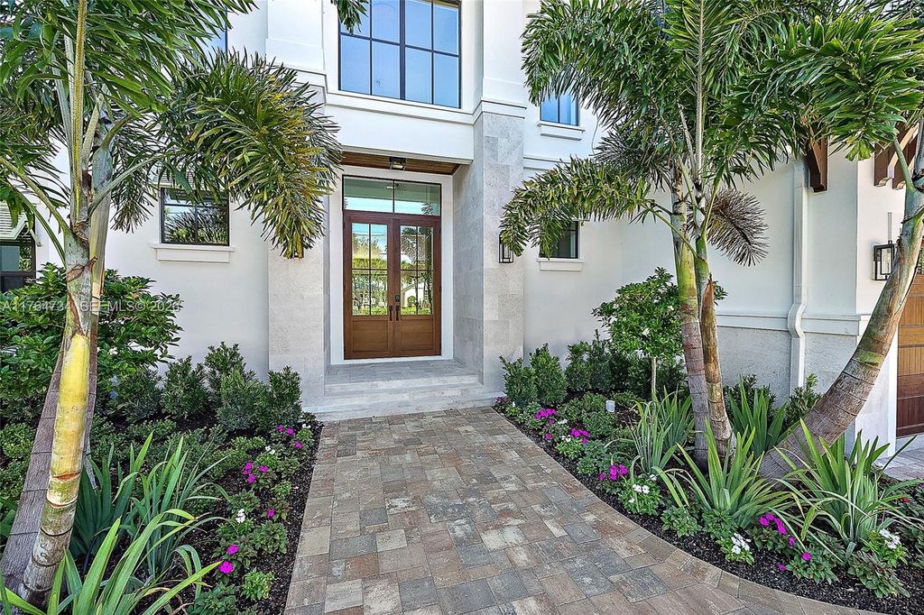 Photo of 325 N Fairway, Tequesta, FL 33469 (MLS # A11764734)