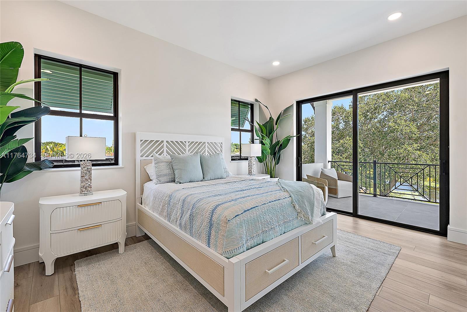 Tequesta Country Club - Residential