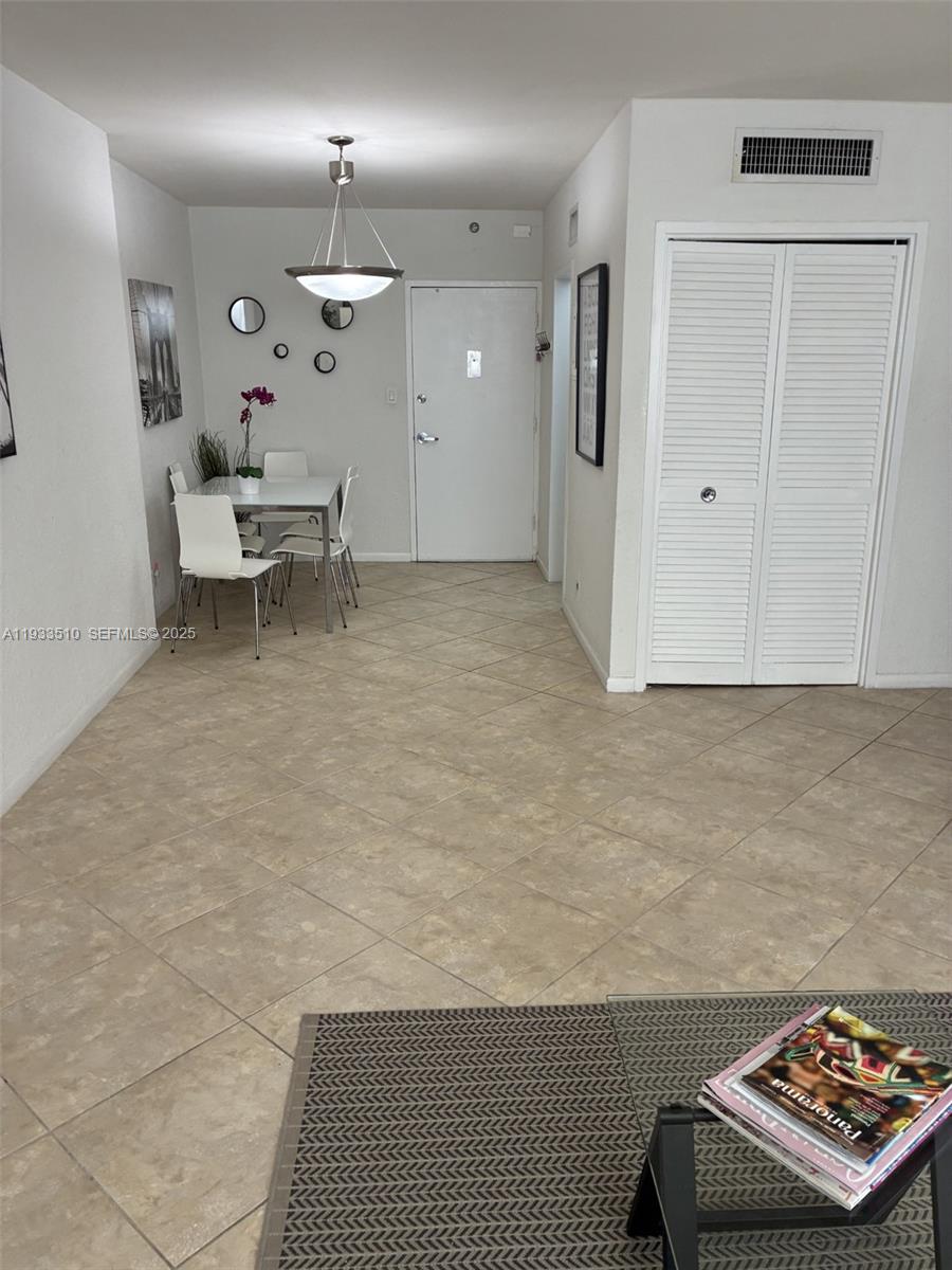 MIRADOR 1000 CONDO - Residential