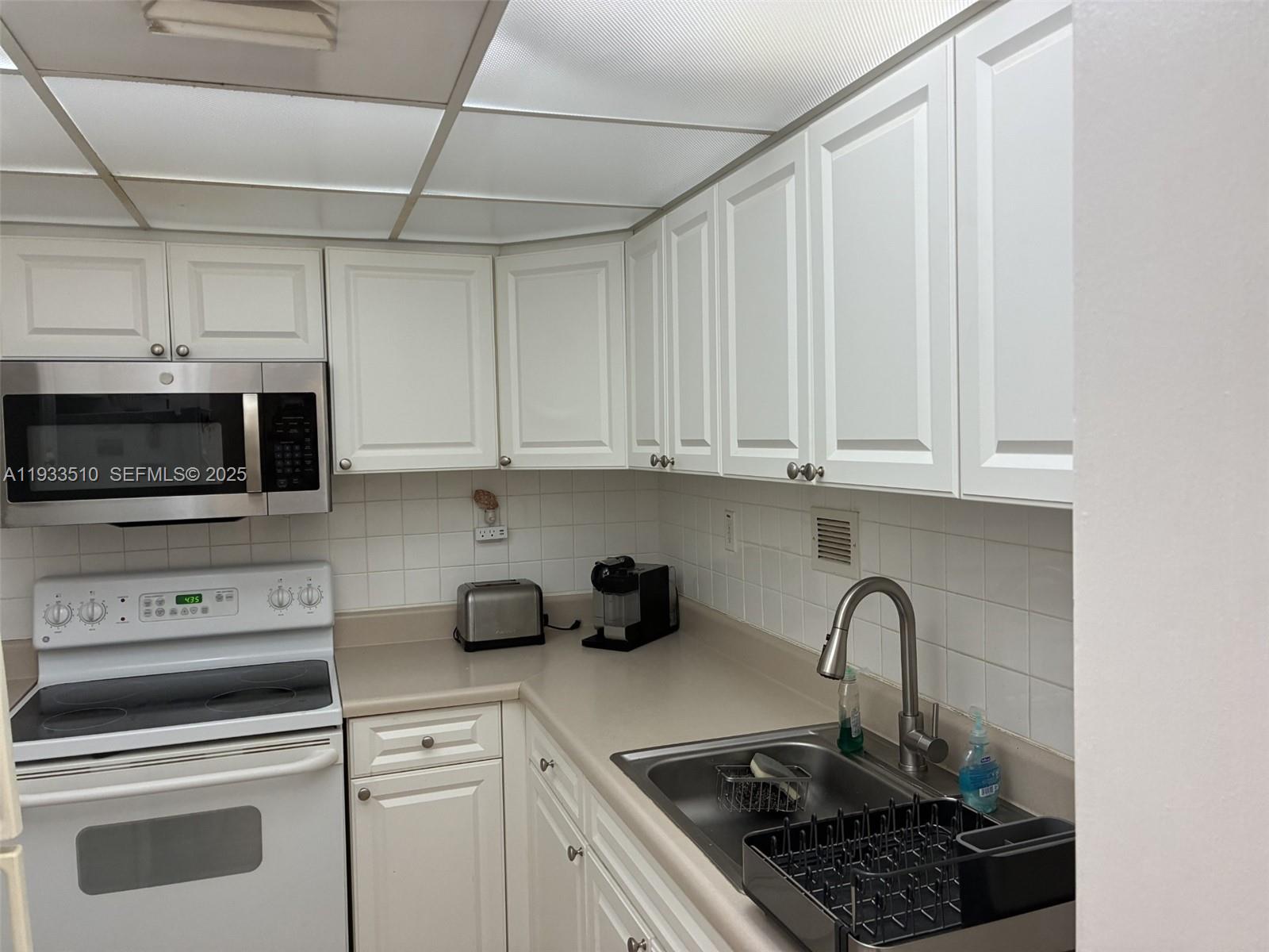 MIRADOR 1000 CONDO - Residential