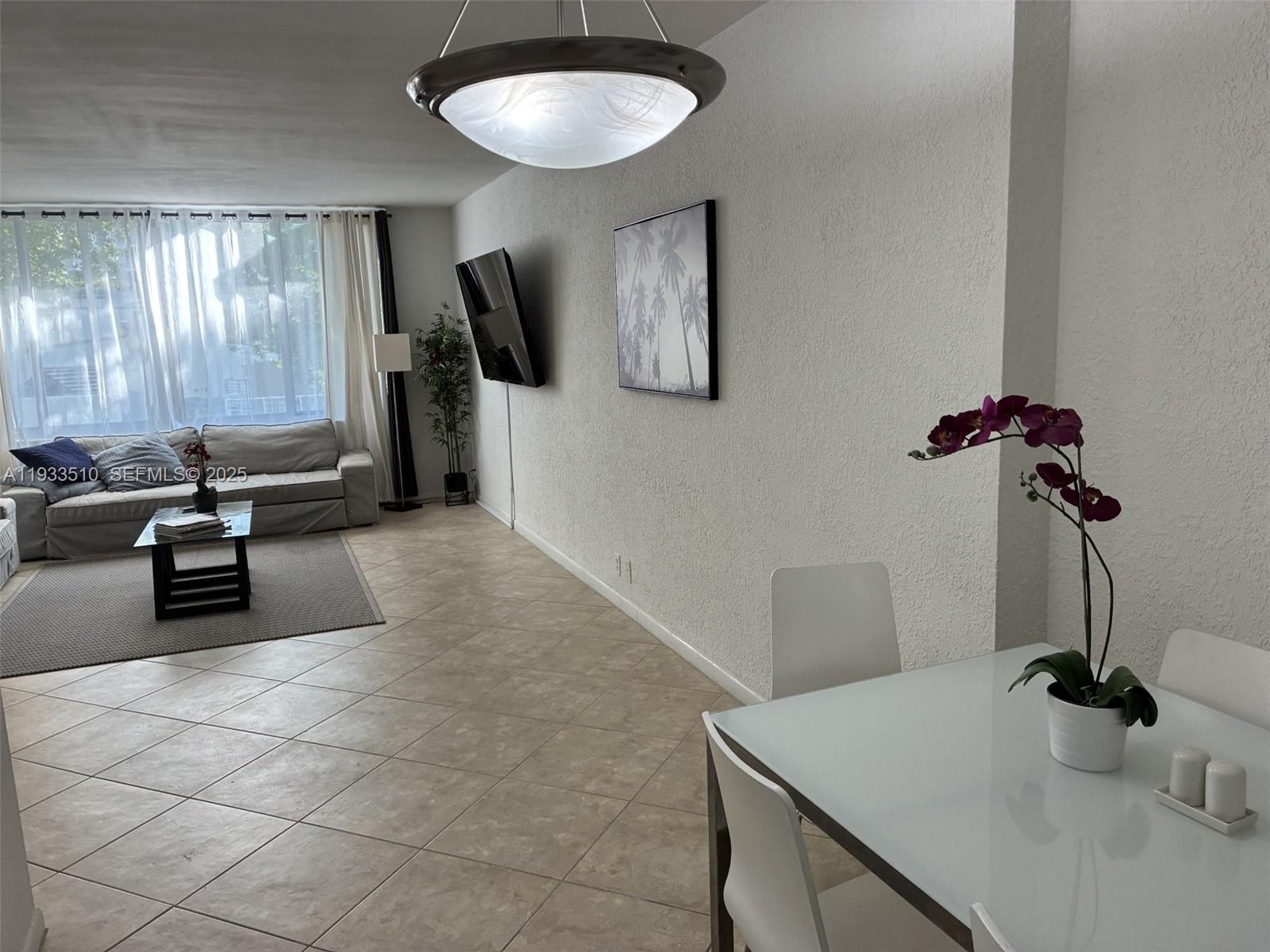 MIRADOR 1000 CONDO - Residential