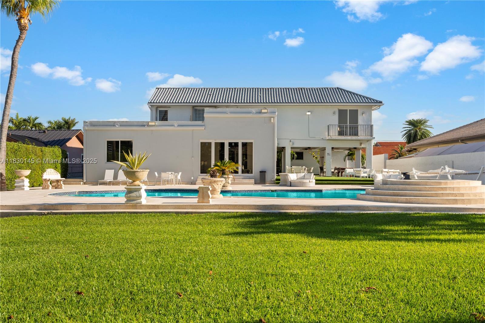 J G HEADS FARMS - Residential Lease