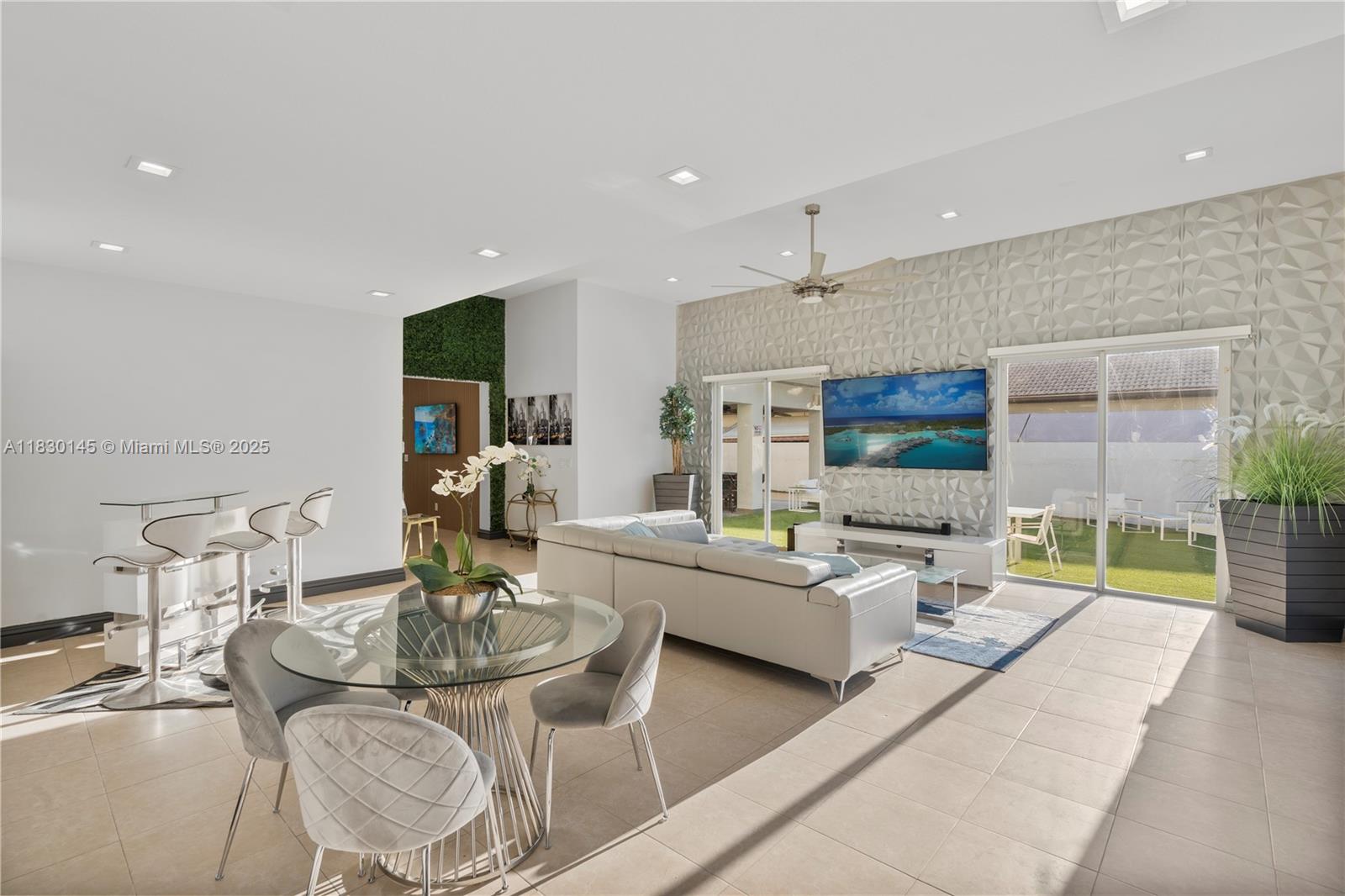 J G HEADS FARMS - Residential Lease