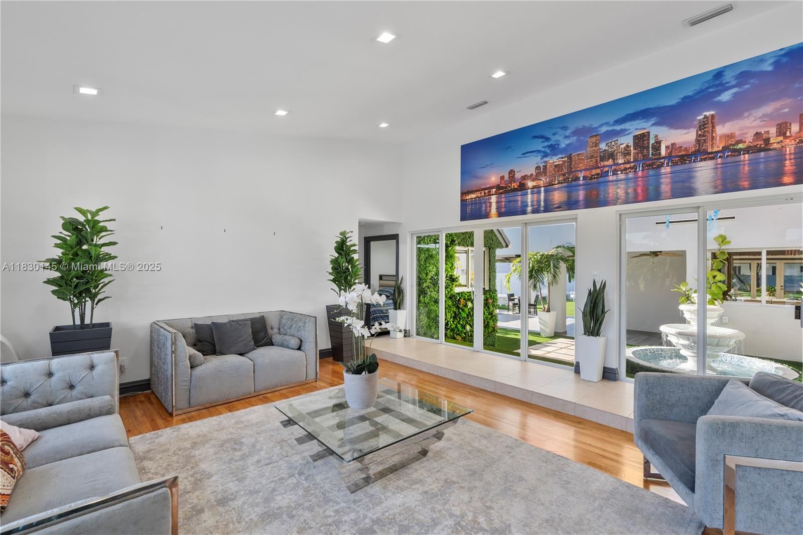 J G HEADS FARMS - Residential Lease