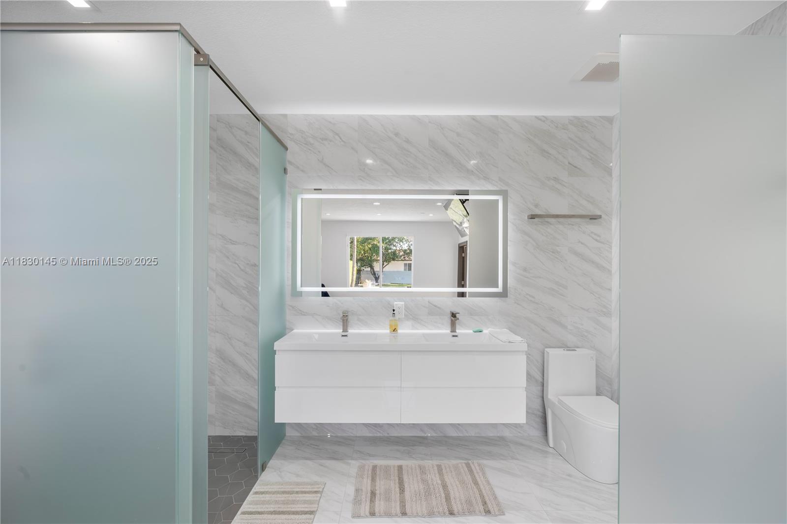 J G HEADS FARMS - Residential Lease