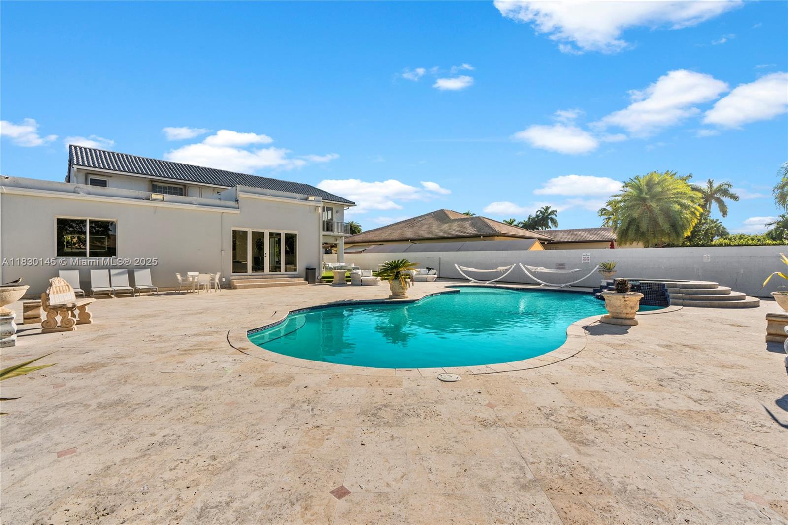 J G HEADS FARMS - Residential Lease