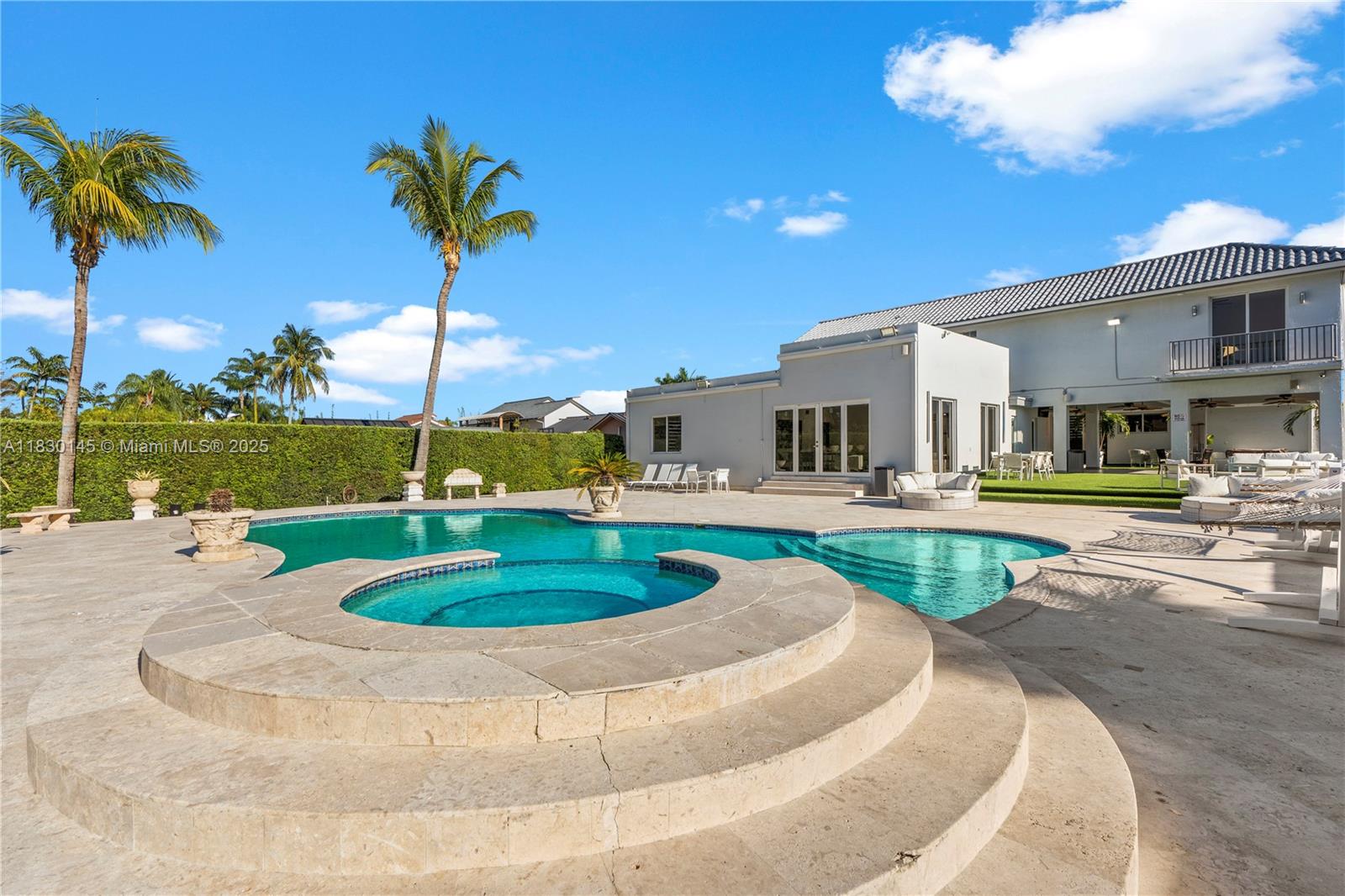 J G HEADS FARMS - Residential Lease