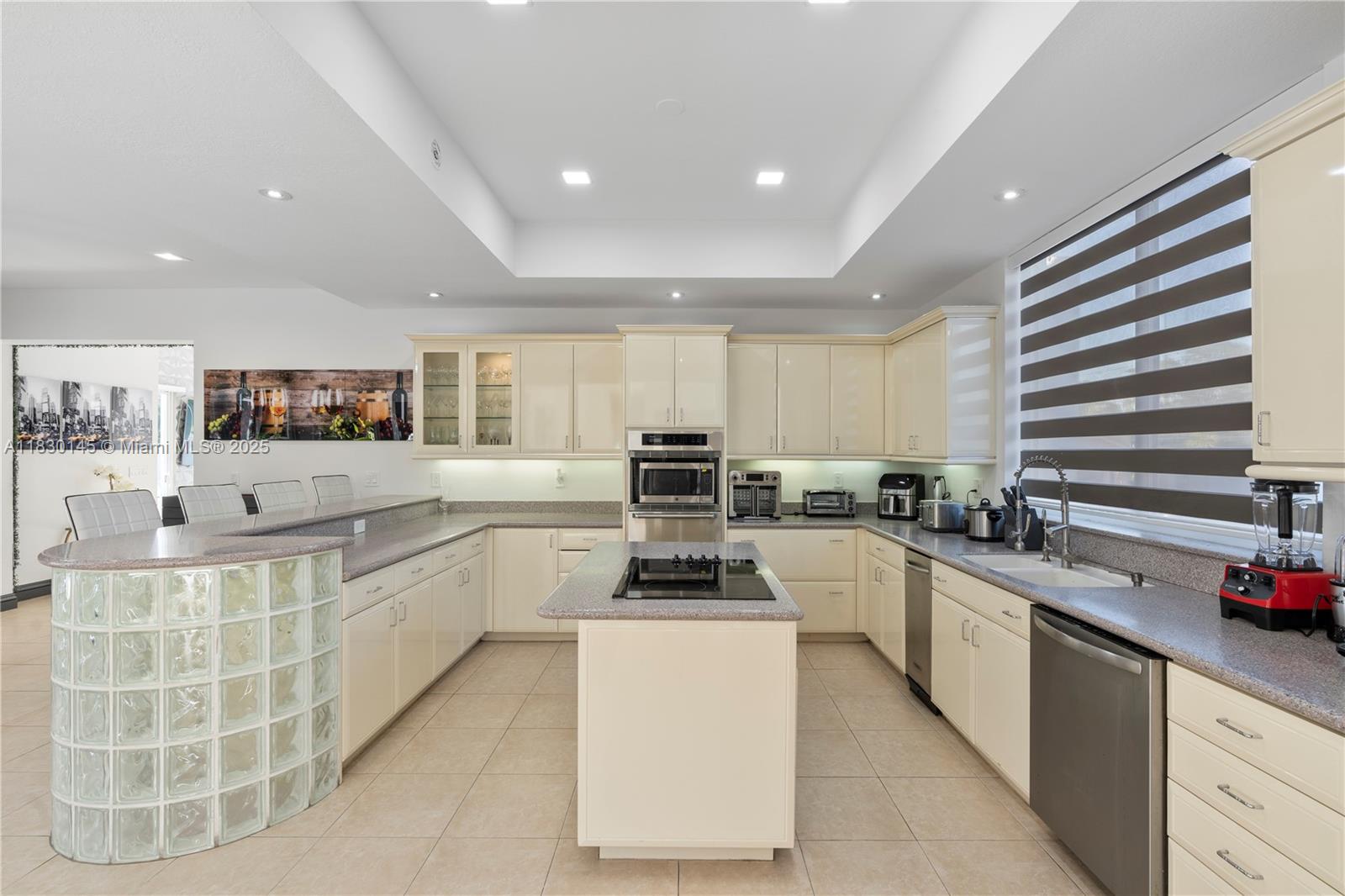 J G HEADS FARMS - Residential Lease