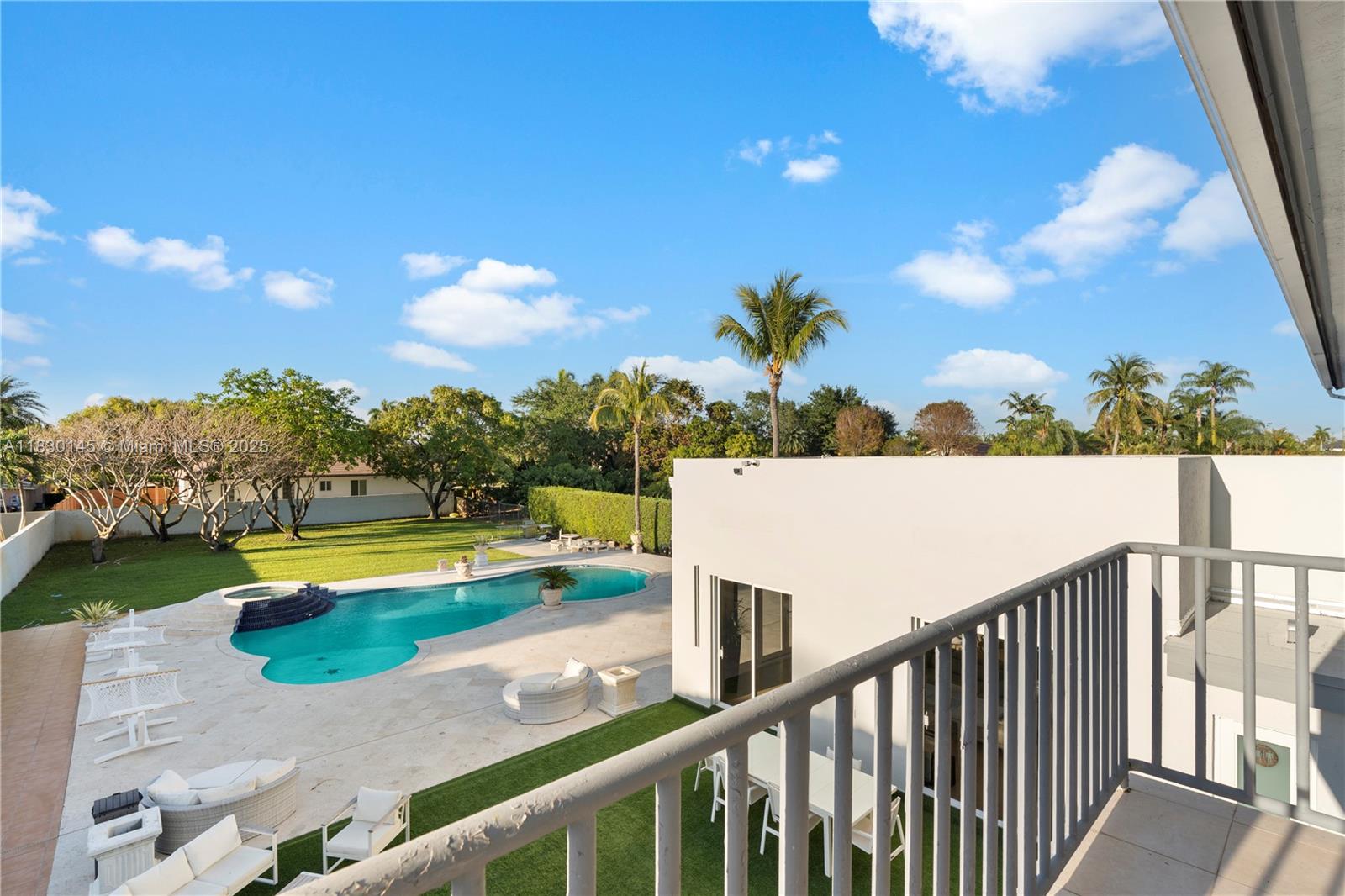 J G HEADS FARMS - Residential Lease