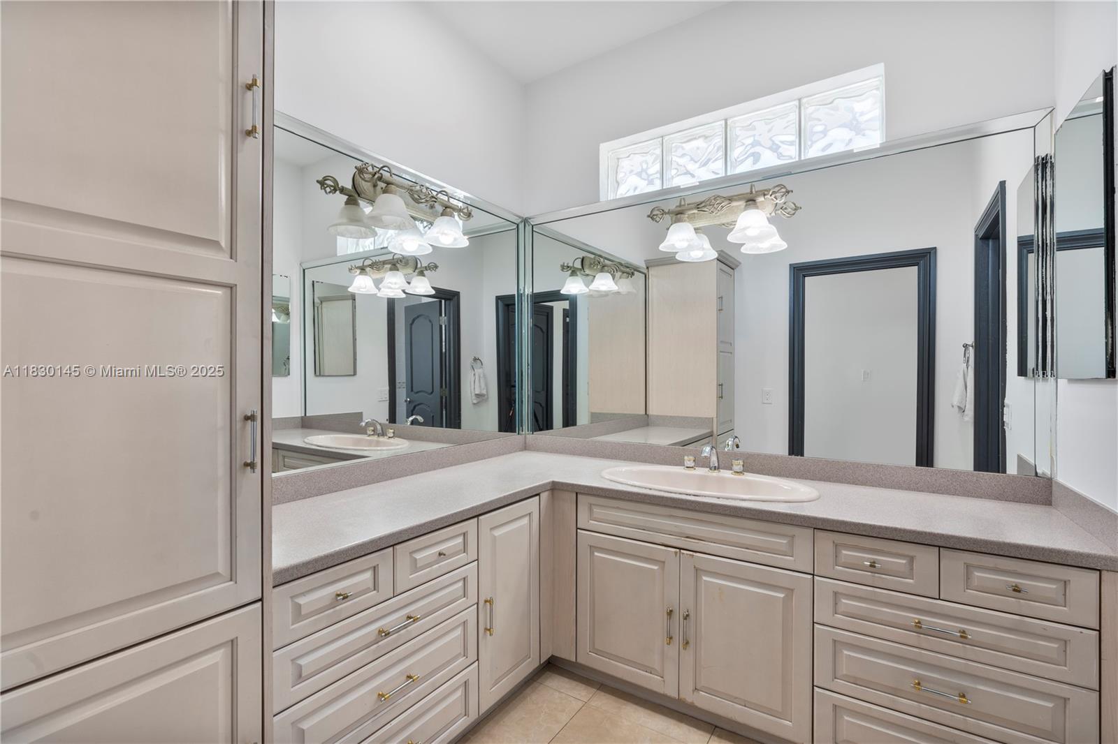 J G HEADS FARMS - Residential Lease