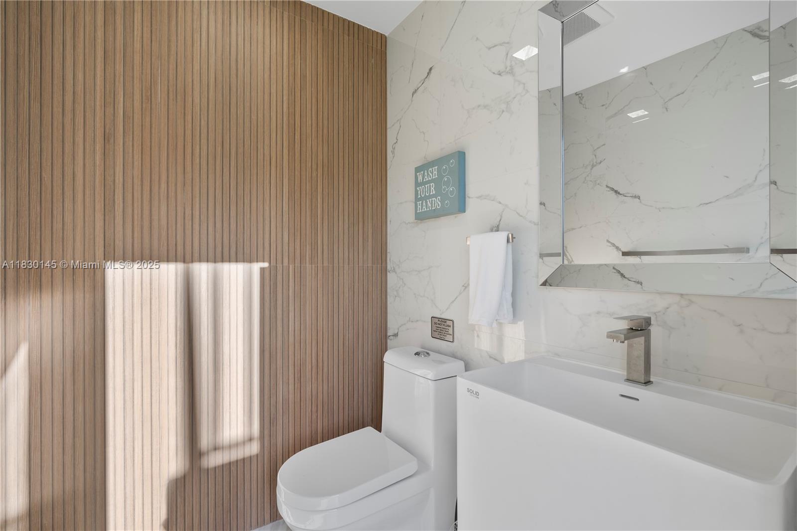 J G HEADS FARMS - Residential Lease