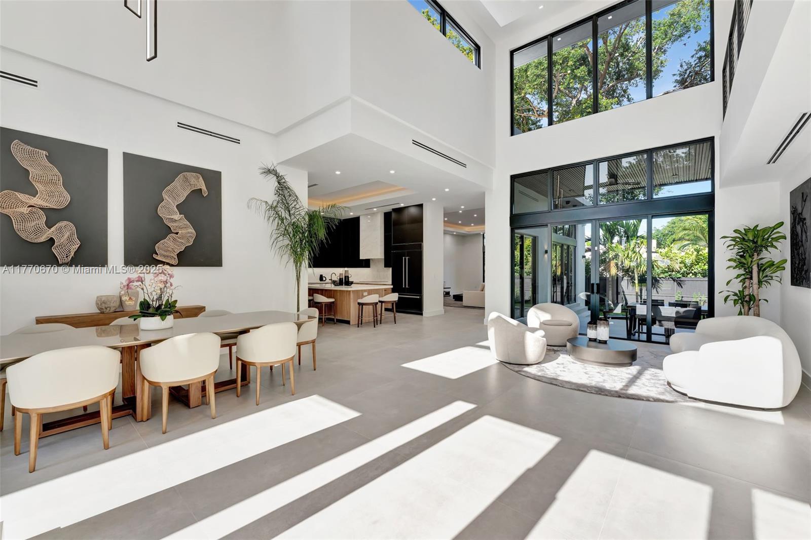 AMD PL GRIFFING BISCAYNE - Residential