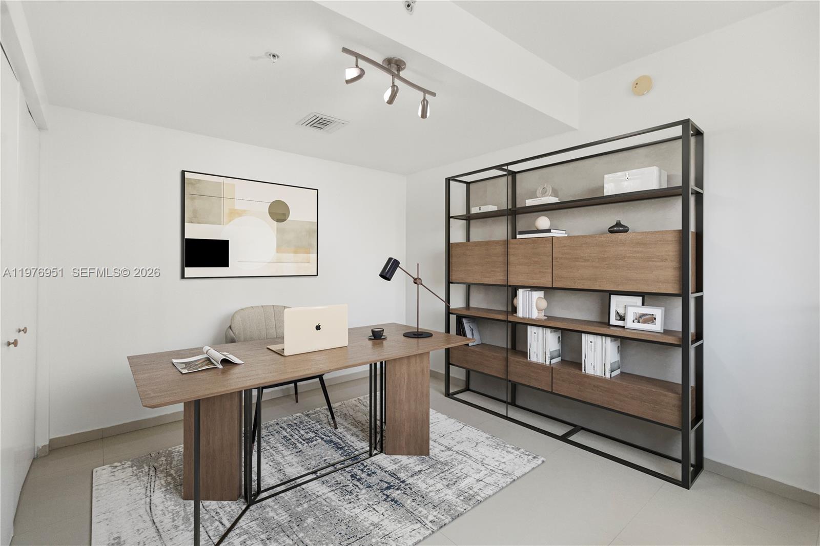 IVY CONDO - Residential