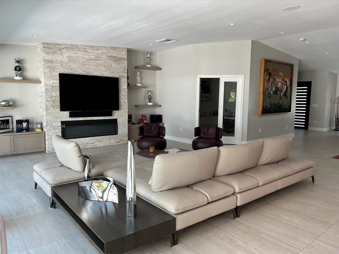 HIGHWAY SUB AMD - Residential