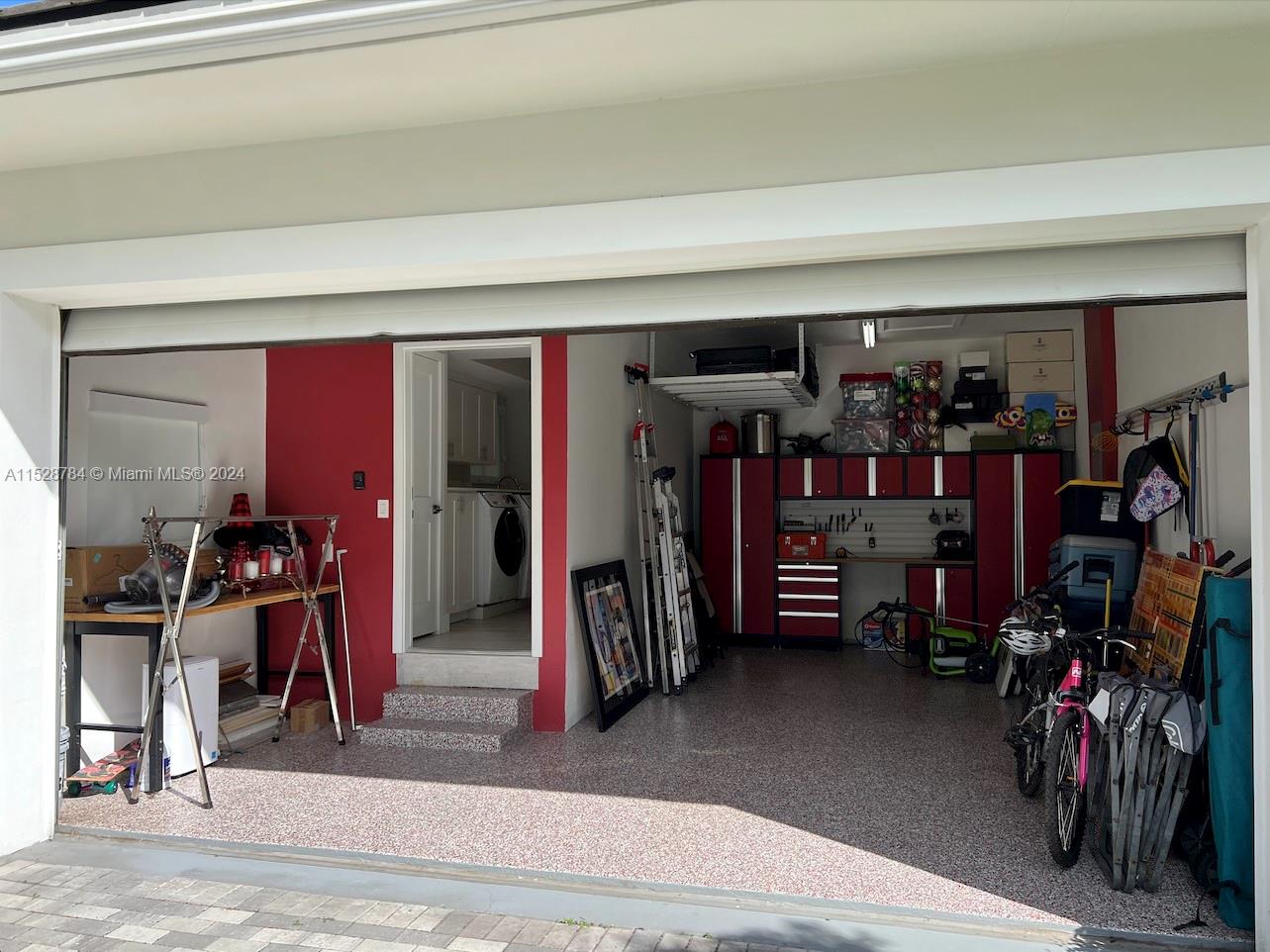 HIGHWAY SUB AMD - Residential