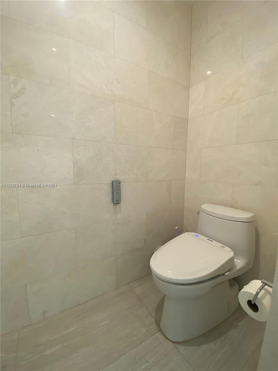 HIGHWAY SUB AMD - Residential