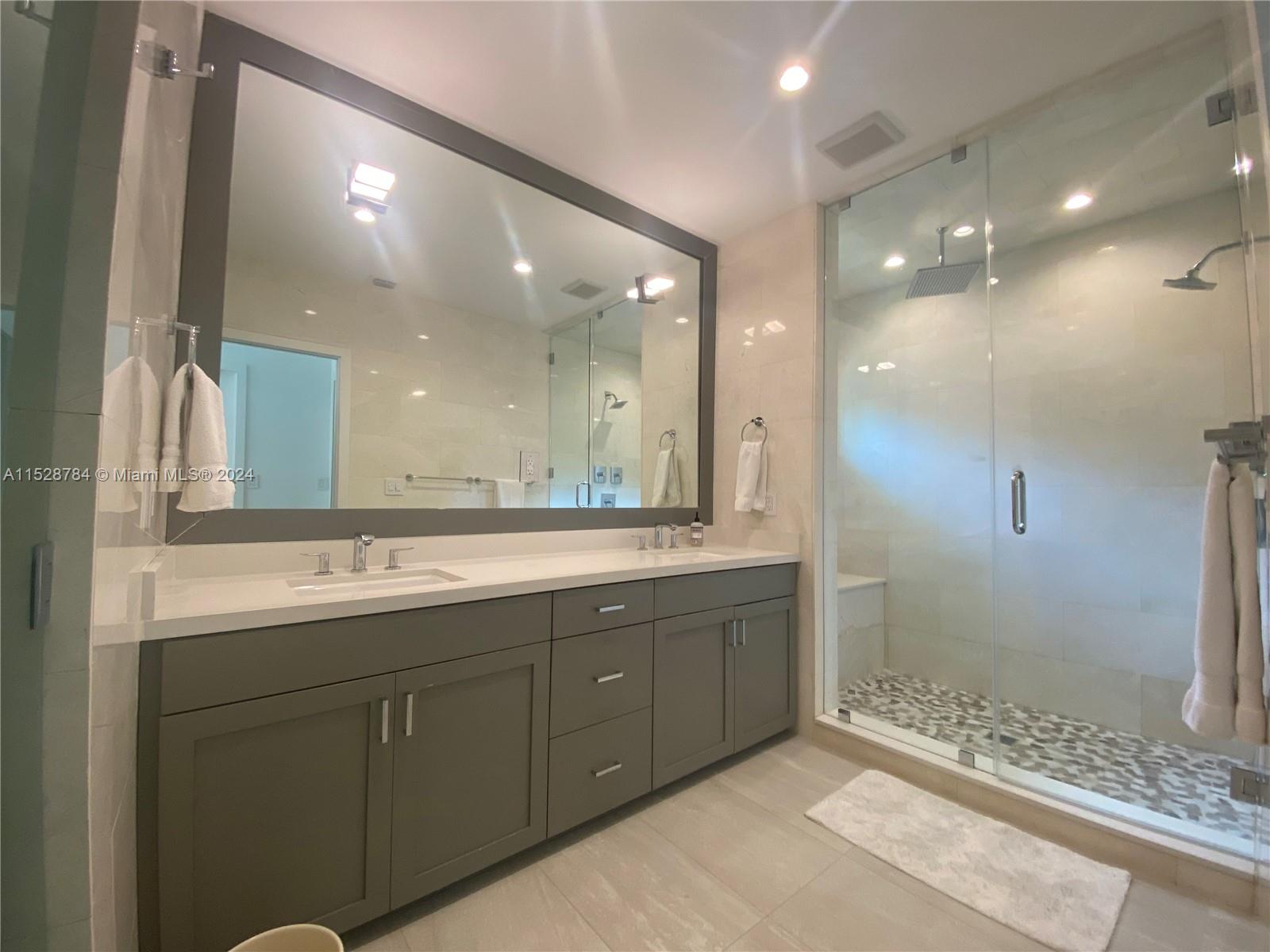 HIGHWAY SUB AMD - Residential