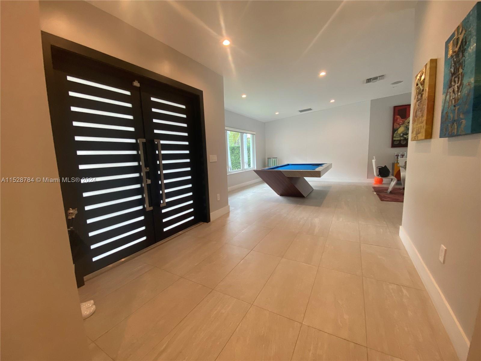 HIGHWAY SUB AMD - Residential