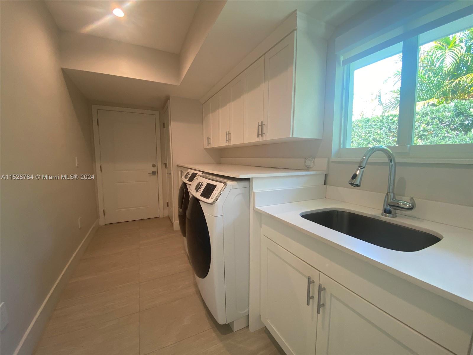 HIGHWAY SUB AMD - Residential