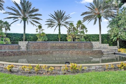 3695 W Gardenia Ave Weston FL 33332