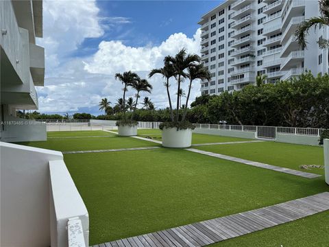 199 Ocean Lane Dr 203 Key Biscayne FL 33149