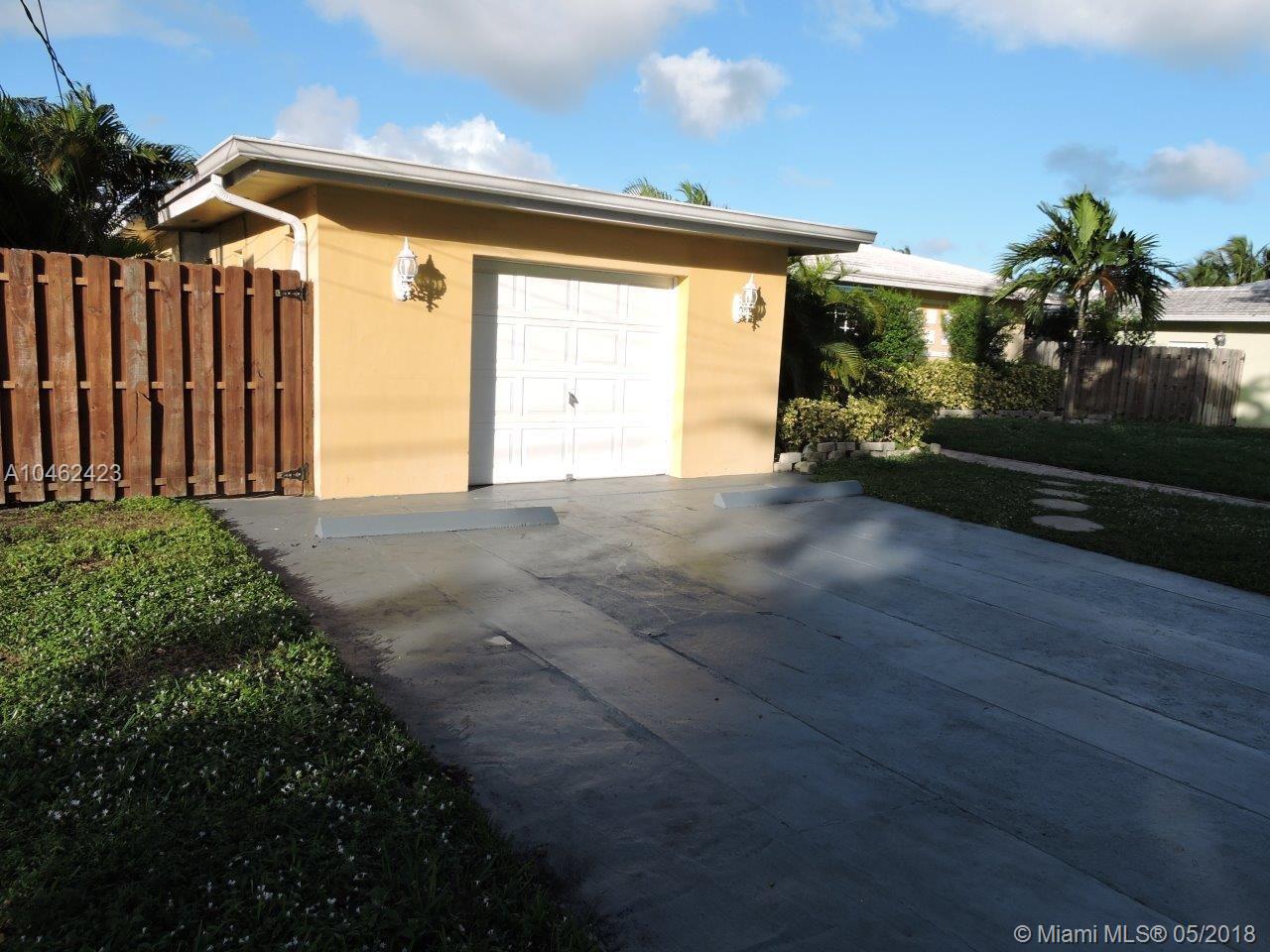 VENETIAN SEC KEYSTONE POI - Residential Lease