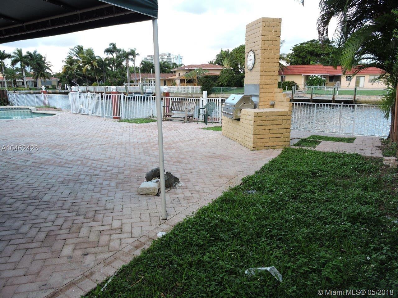 VENETIAN SEC KEYSTONE POI - Residential Lease