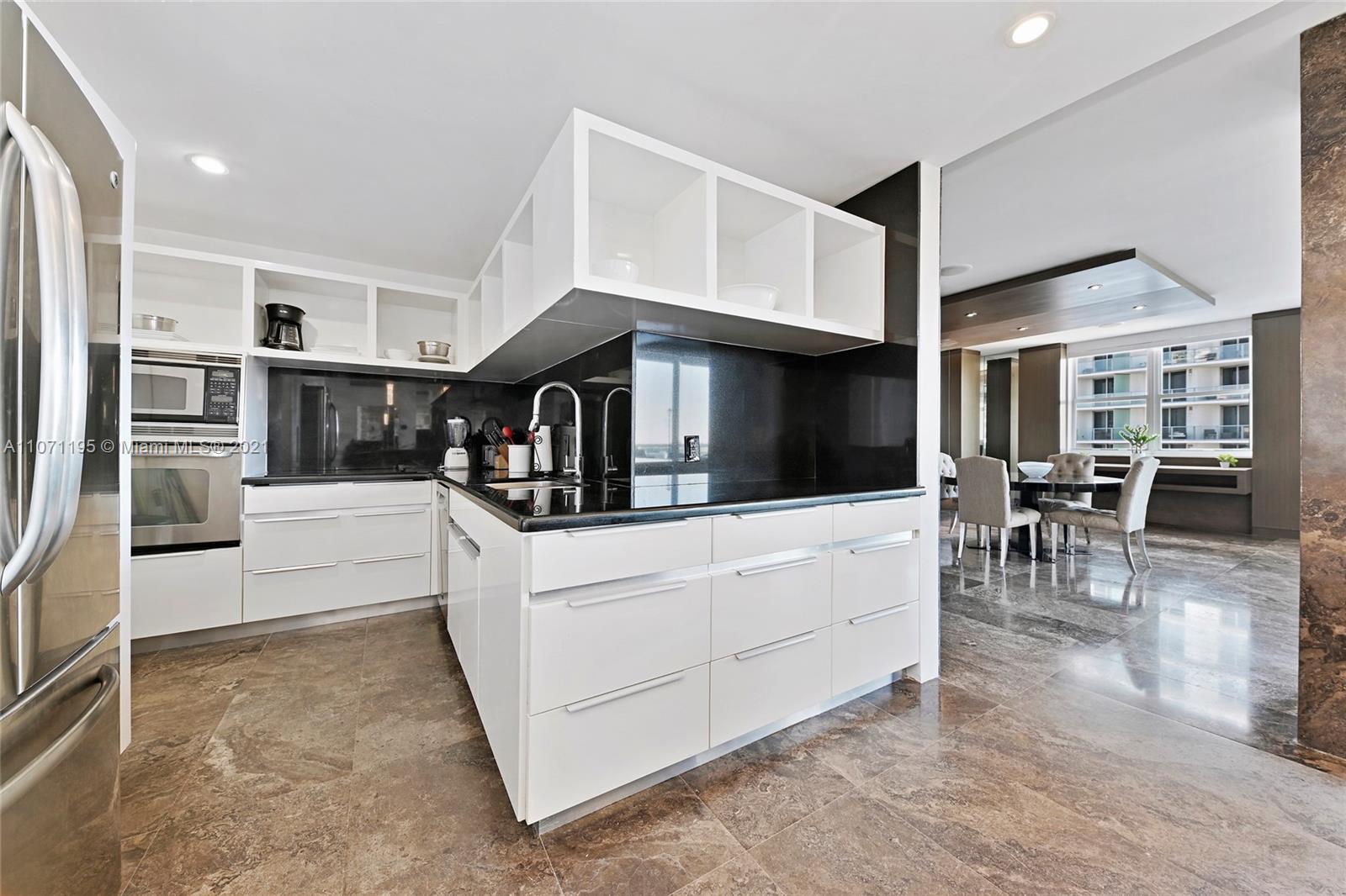 SIAN OCEAN RESIDENCES CON - Residential Lease