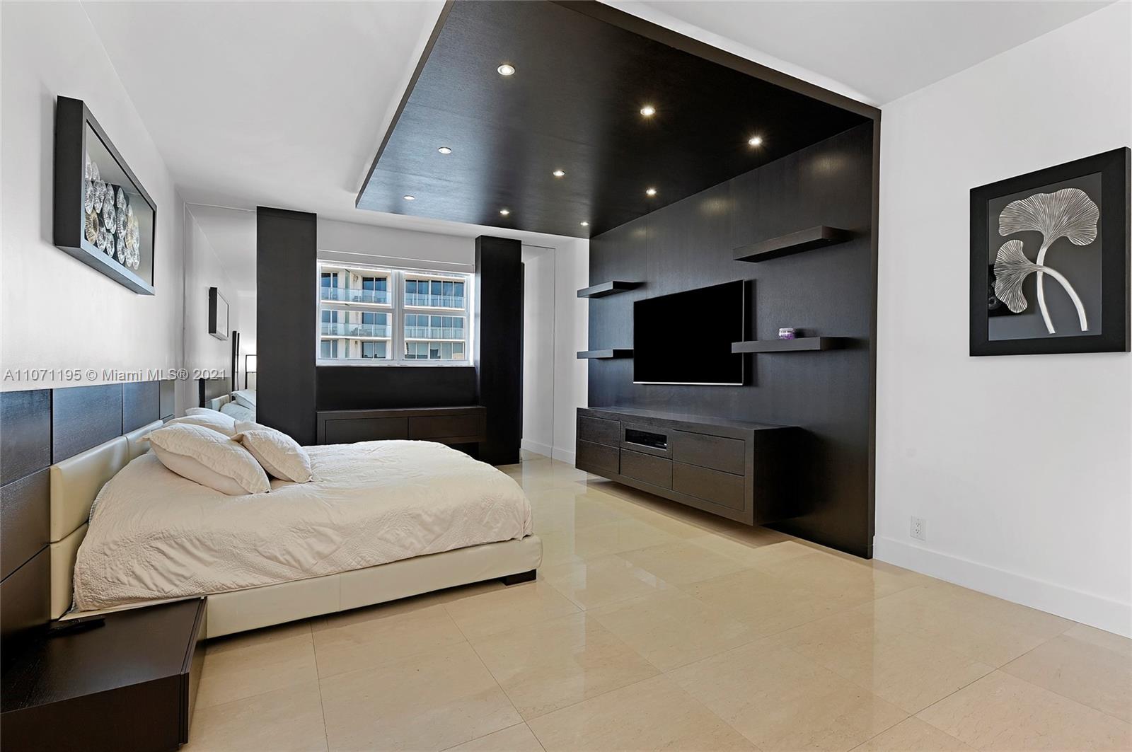 SIAN OCEAN RESIDENCES CON - Residential Lease