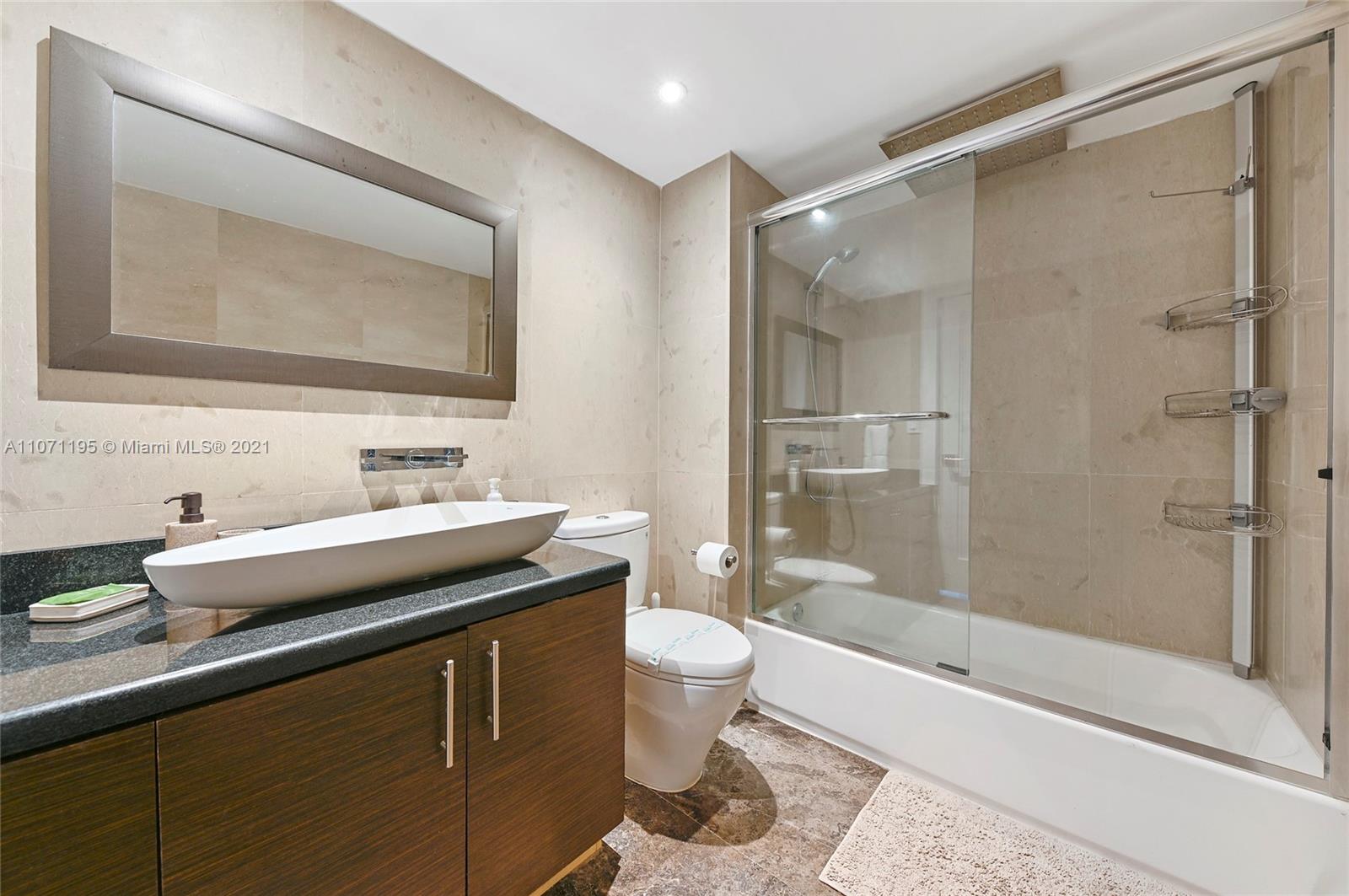 SIAN OCEAN RESIDENCES CON - Residential Lease