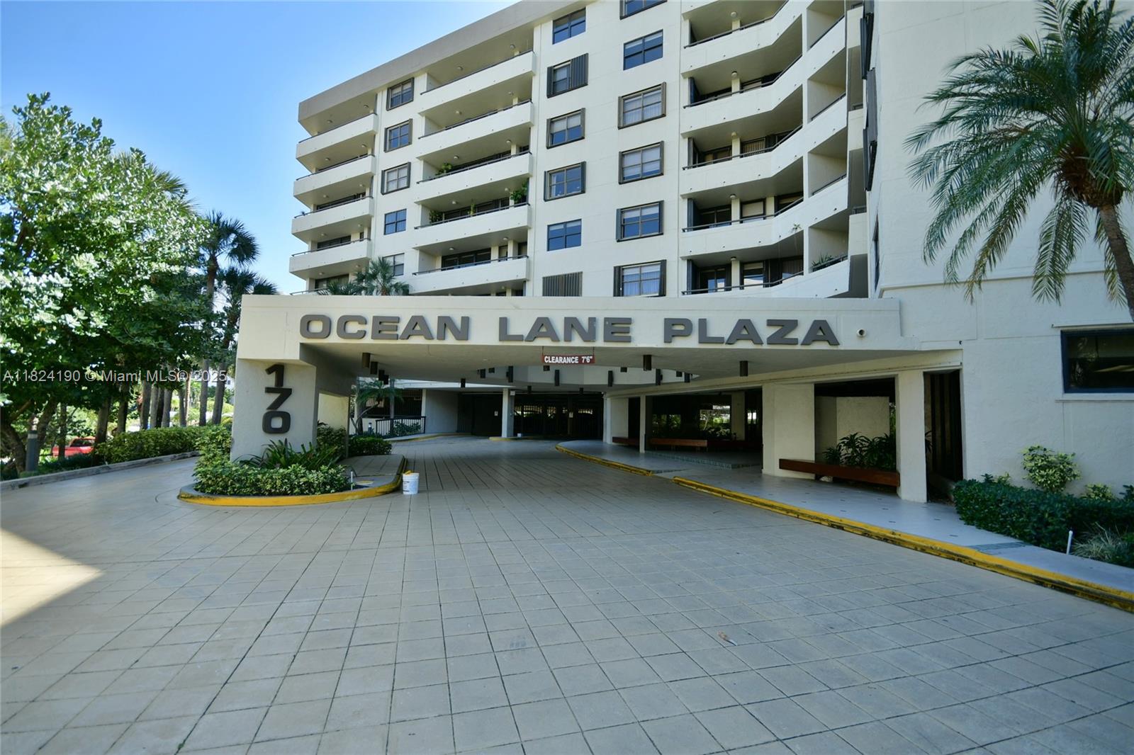 170 Ocean Lane Dr 311, Key Biscayne, Miami-Dade County, Florida - 2 Bedrooms  
2 Bathrooms - 