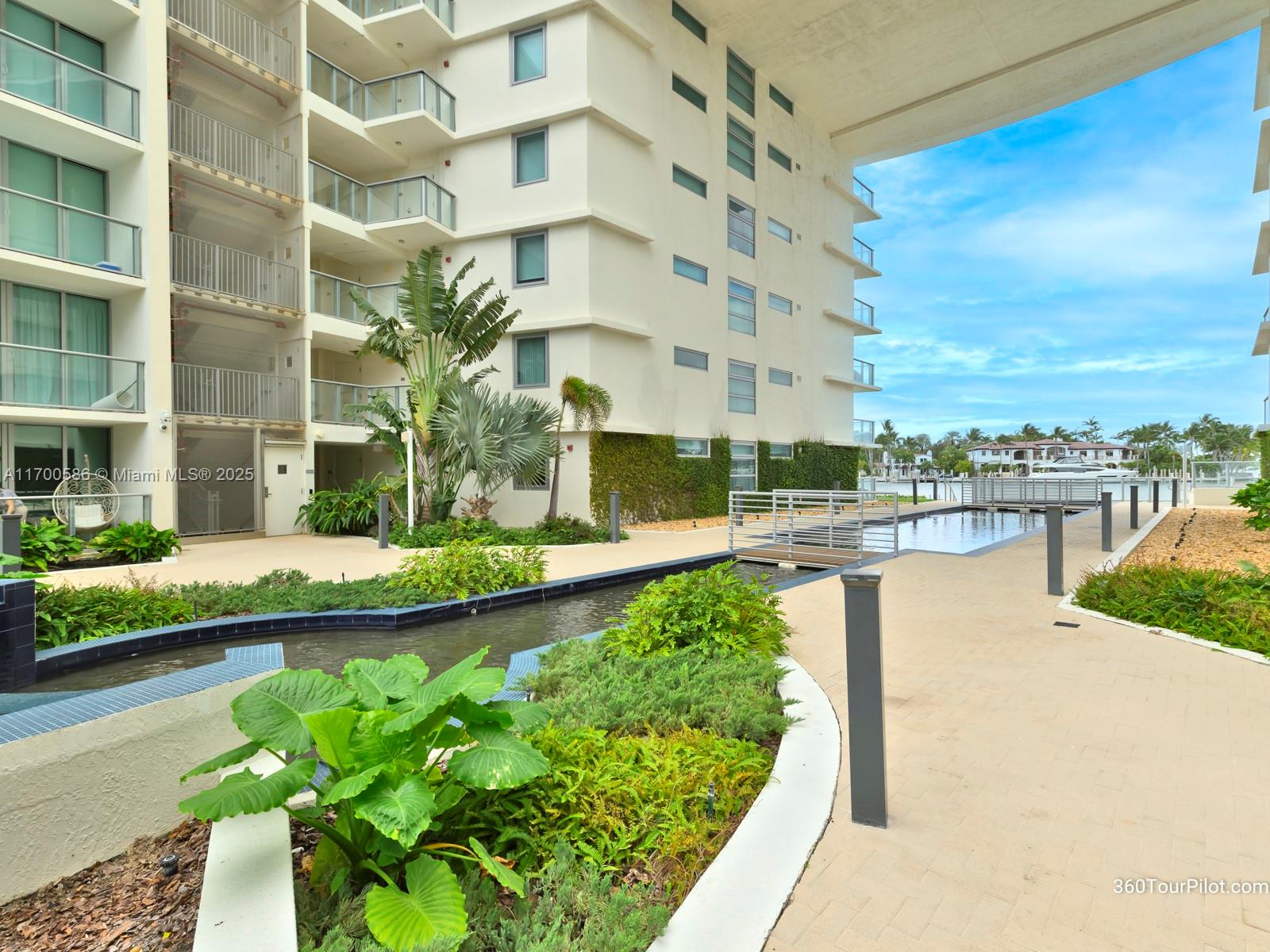 PELORO - Residential