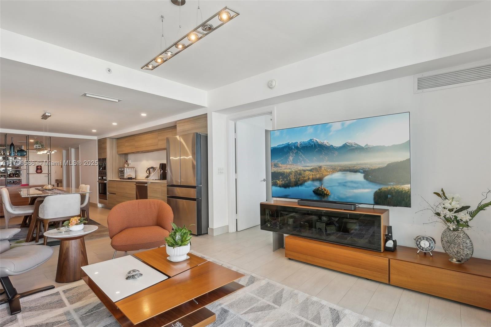 PELORO - Residential