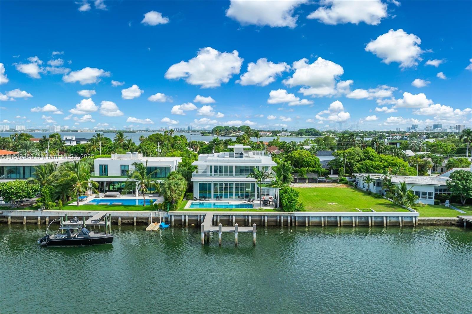 BISCAYNE POINT - Residential
