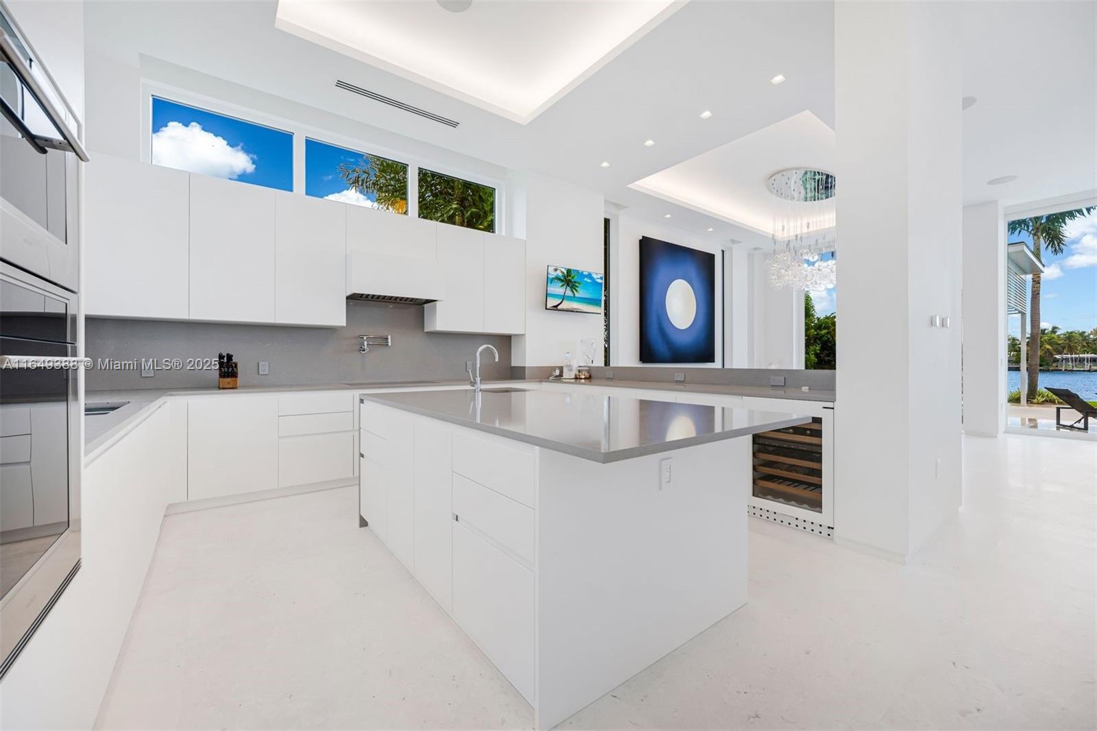 BISCAYNE POINT - Residential