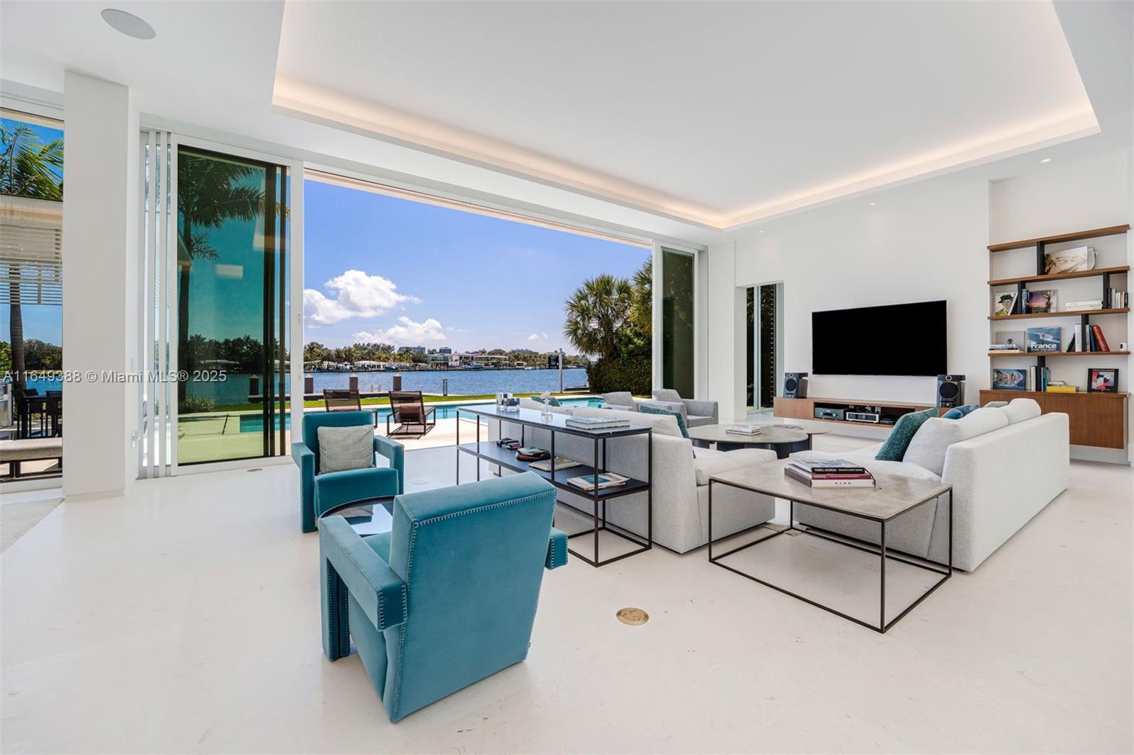 BISCAYNE POINT - Residential