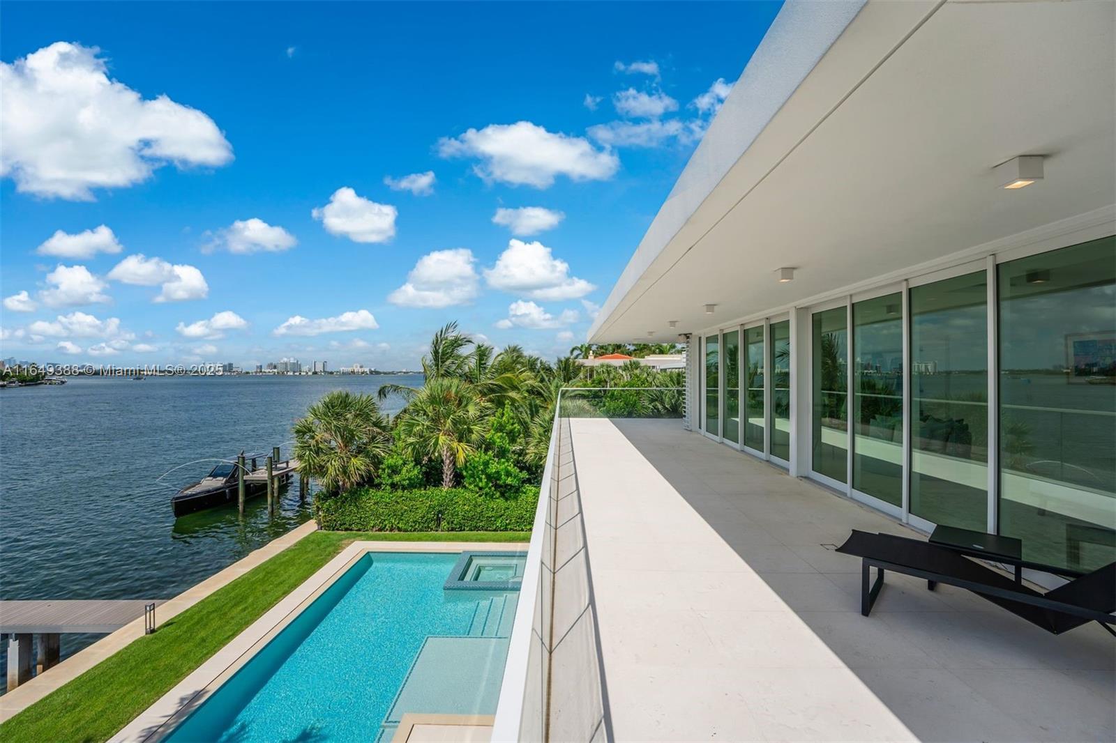 BISCAYNE POINT - Residential