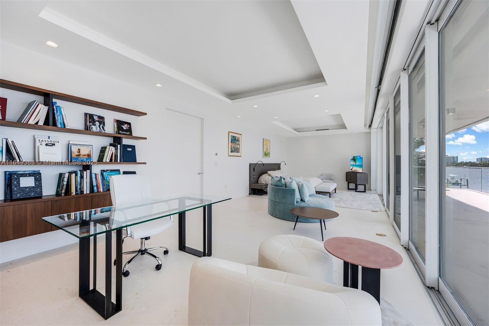 BISCAYNE POINT - Residential