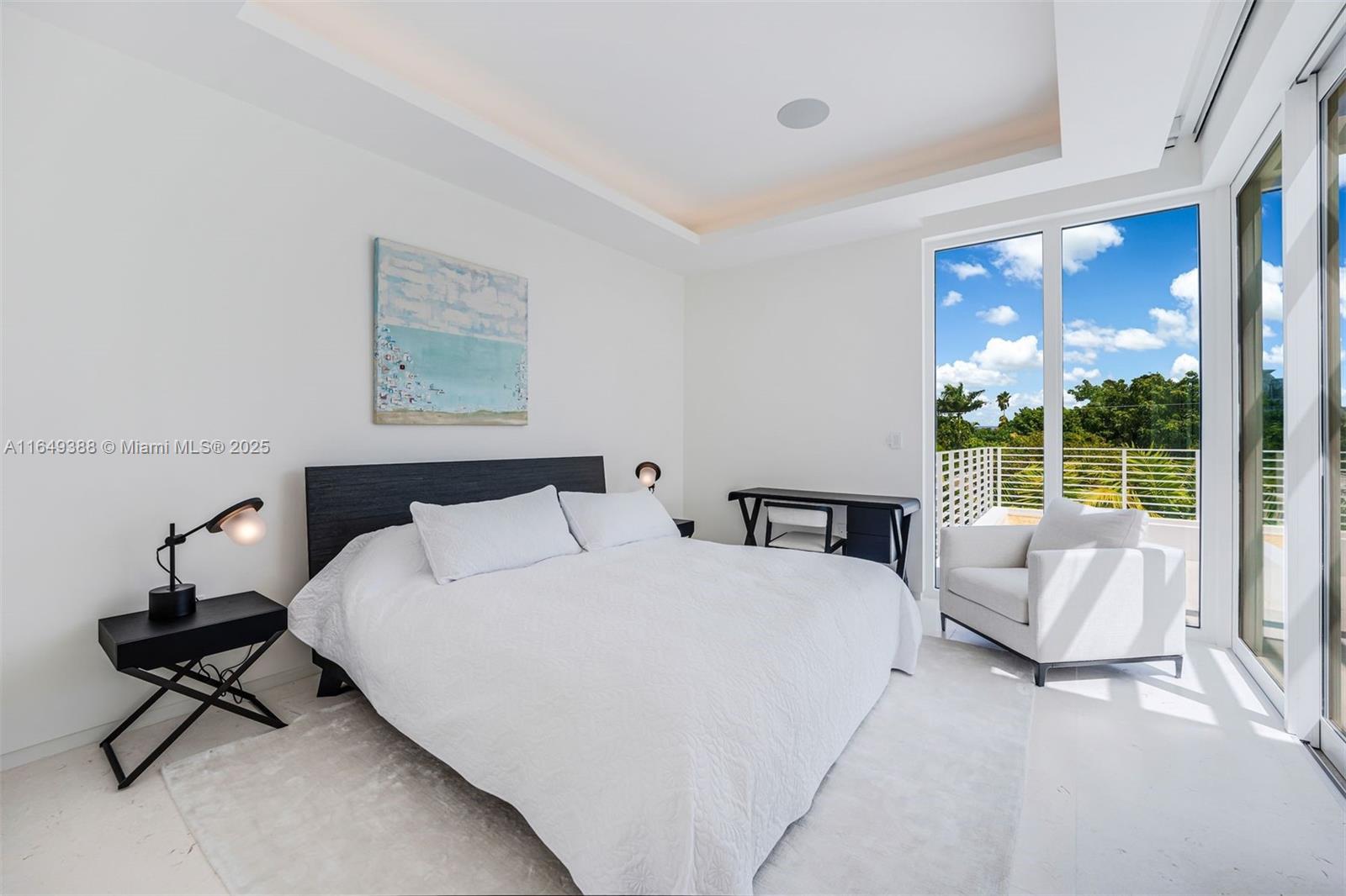 BISCAYNE POINT - Residential