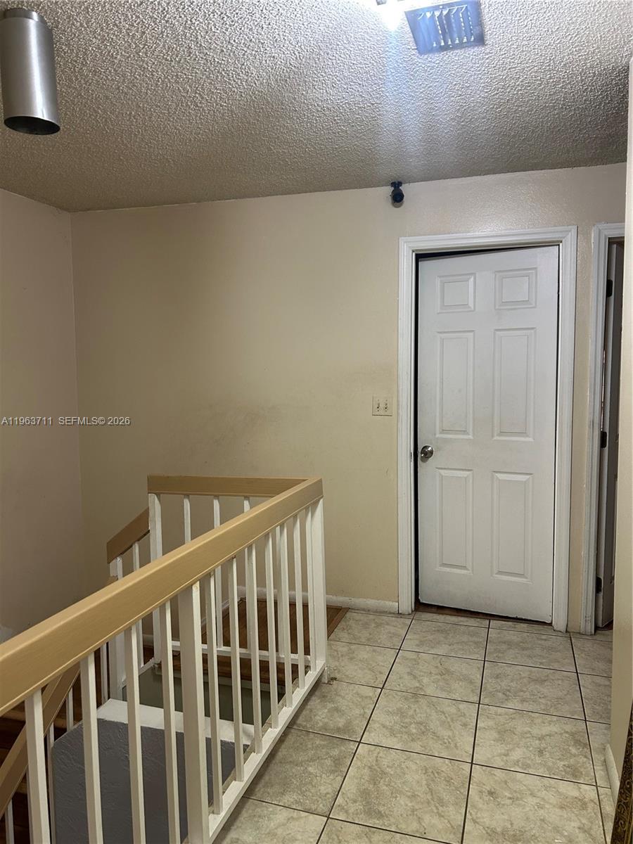 WIMBLEDON TOWNHOUSE I-13 - Residential