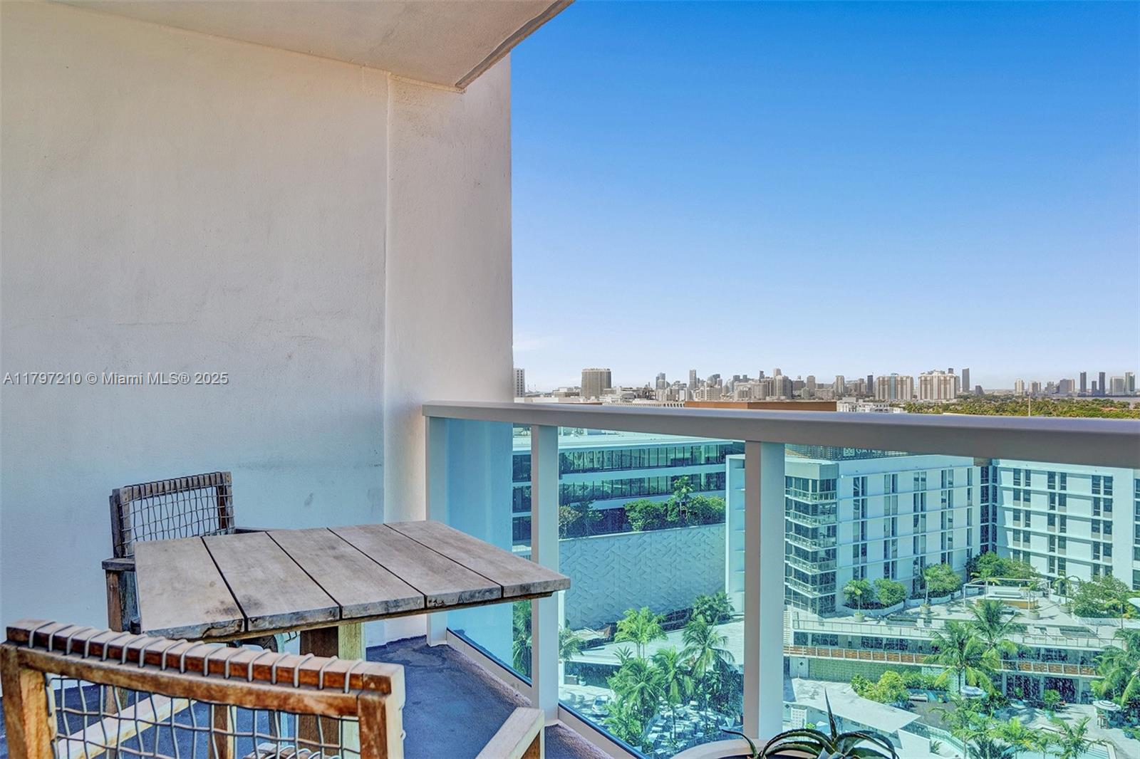 1 HOTEL HOMES - Residential Lease