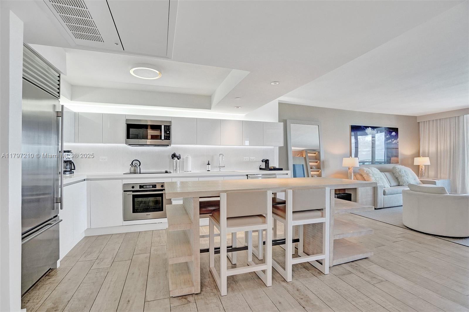 1 HOTEL HOMES - Residential Lease