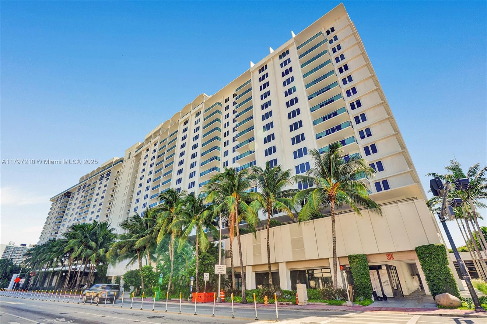 1 HOTEL HOMES - Residential Lease