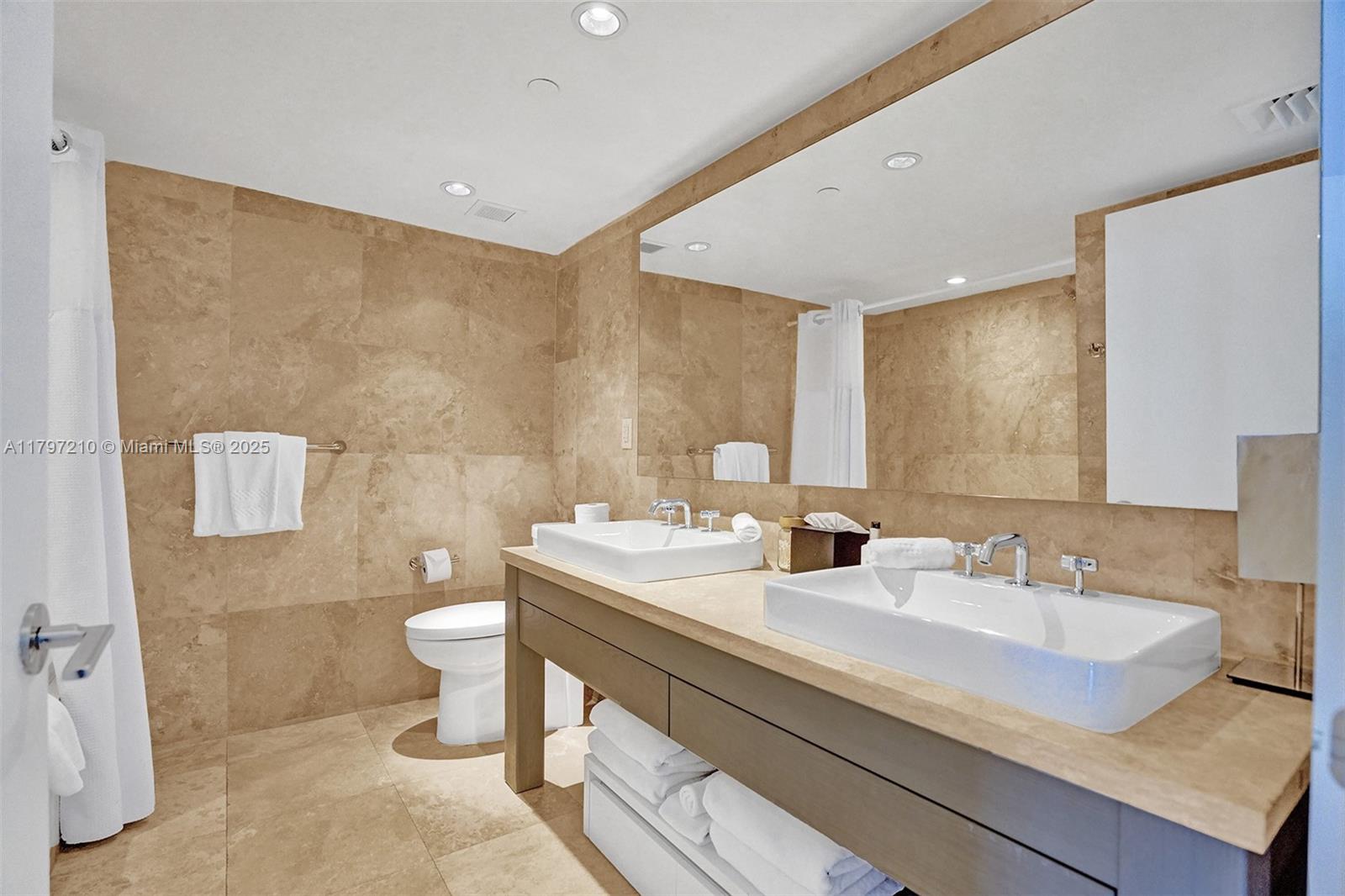 1 HOTEL HOMES - Residential Lease