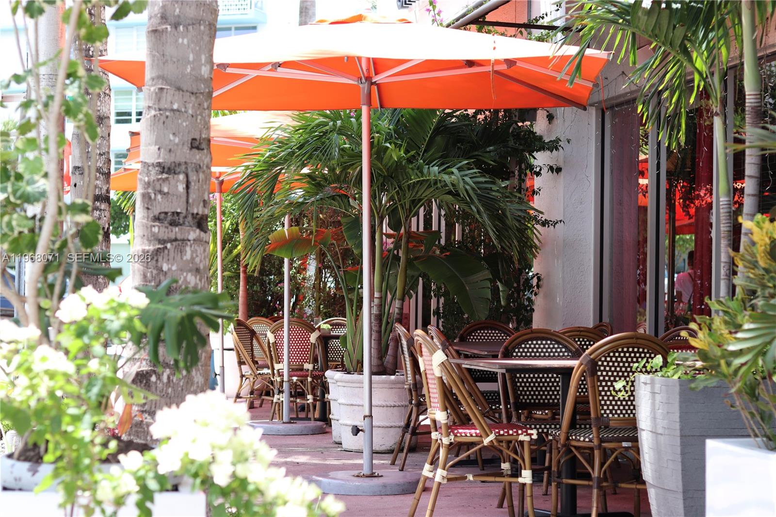 LENOX VIEW CONDOMINIUM - Residential