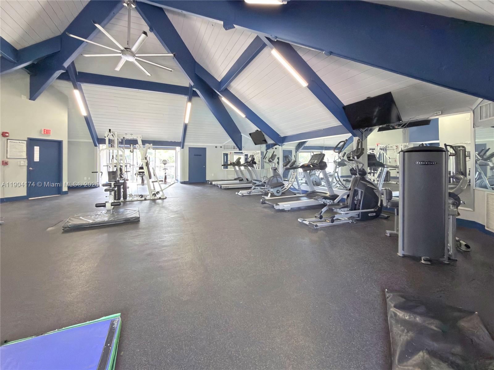 GREENWICH PH I CONDO - Residential Lease