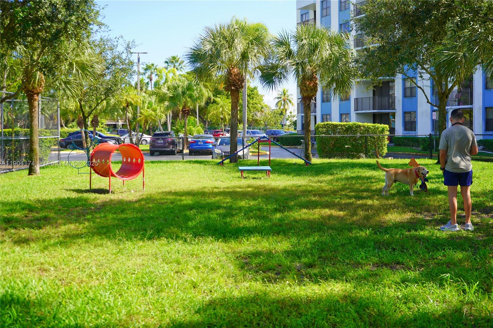 GREENWICH PH I CONDO - Residential Lease