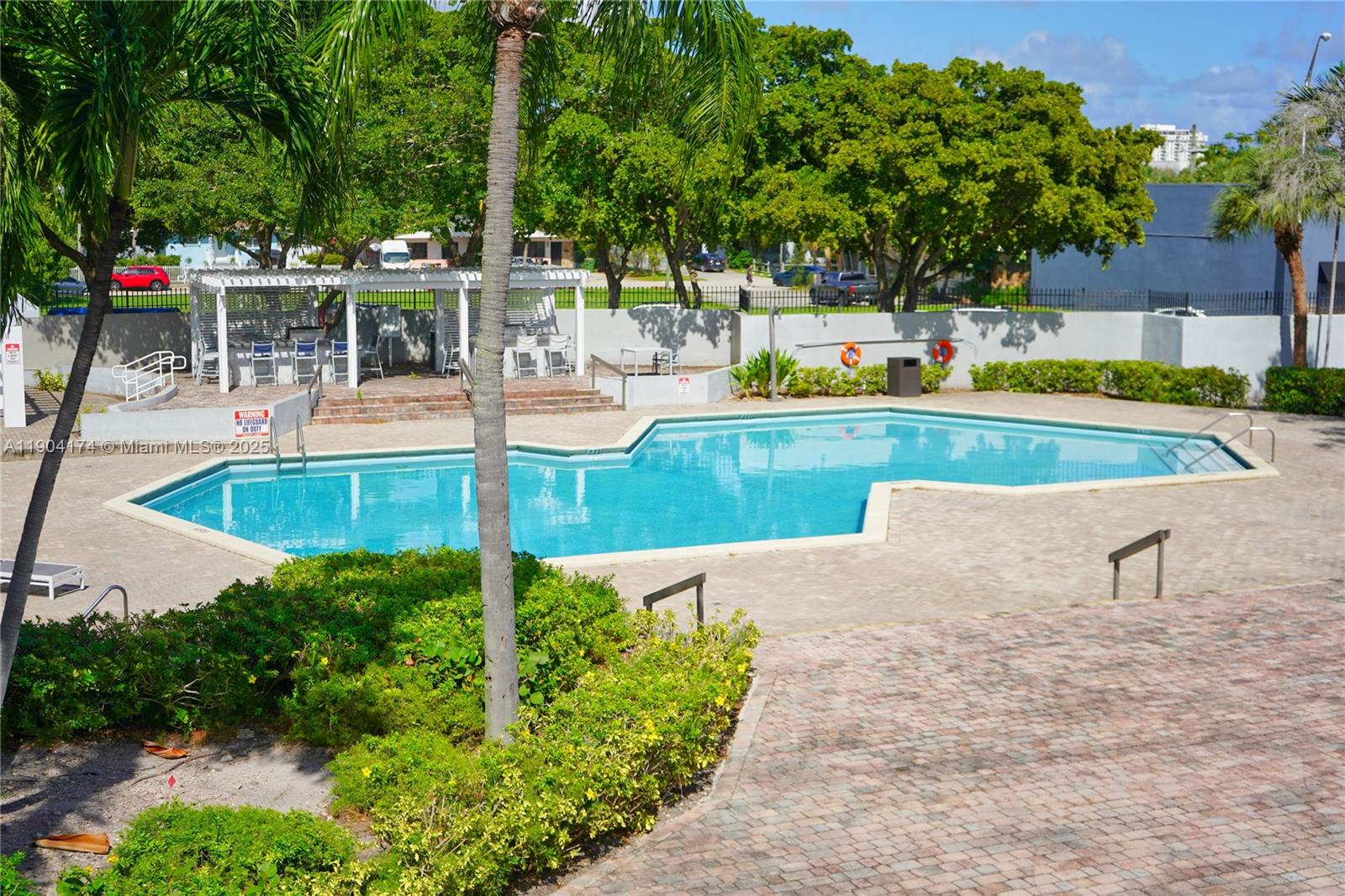 GREENWICH PH I CONDO - Residential Lease