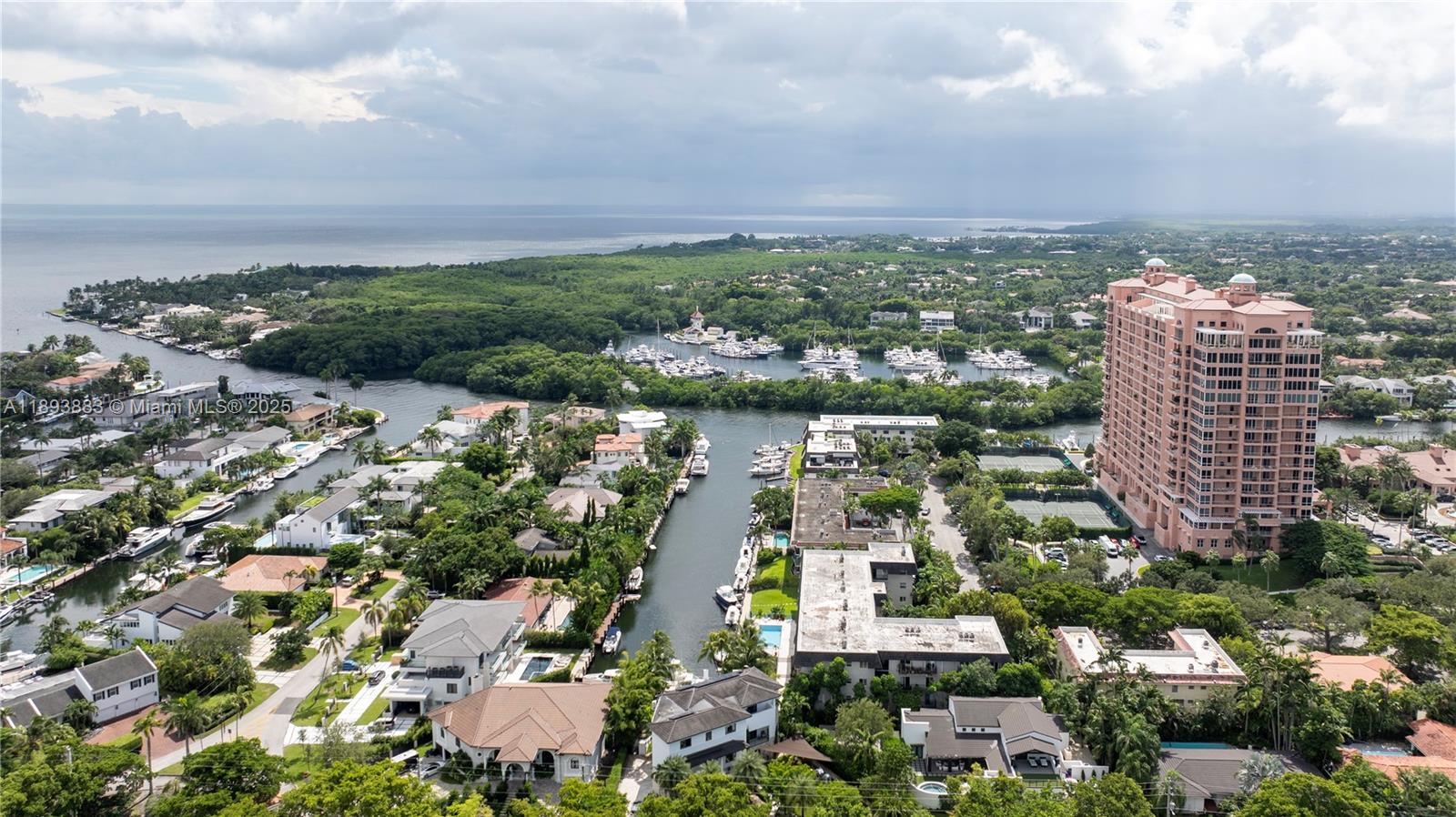 ADMIRAL FARRAGUT CONDO - Residential